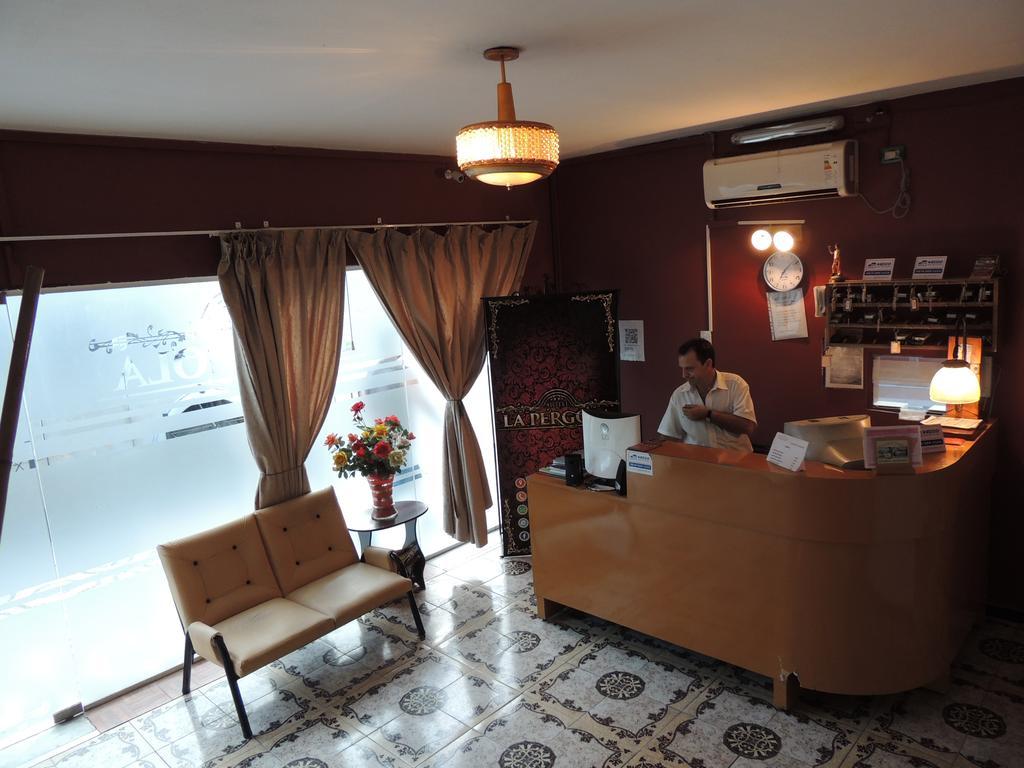 La Pergola Hotel Tucuman San Miguel de Tucumán Buitenkant foto