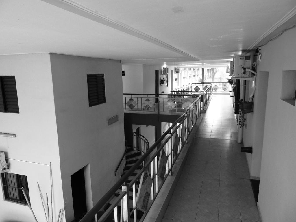 La Pergola Hotel Tucuman San Miguel de Tucumán Buitenkant foto