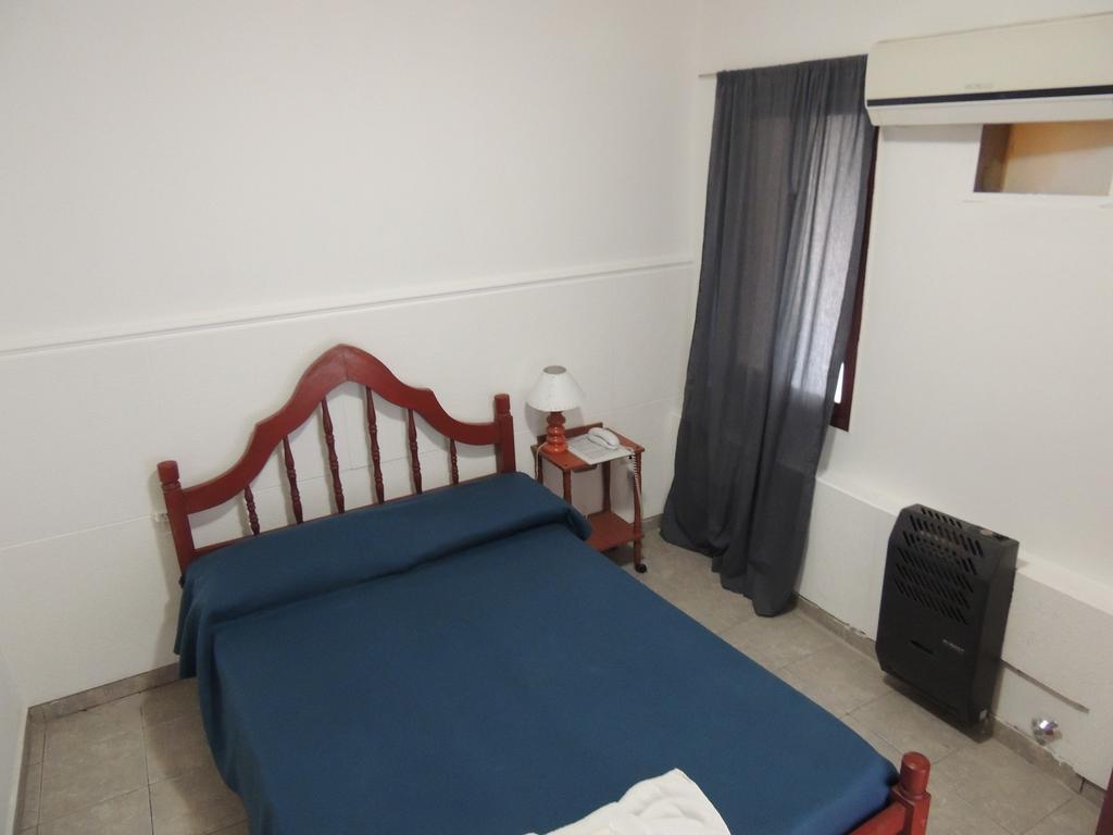 La Pergola Hotel Tucuman San Miguel de Tucumán Kamer foto