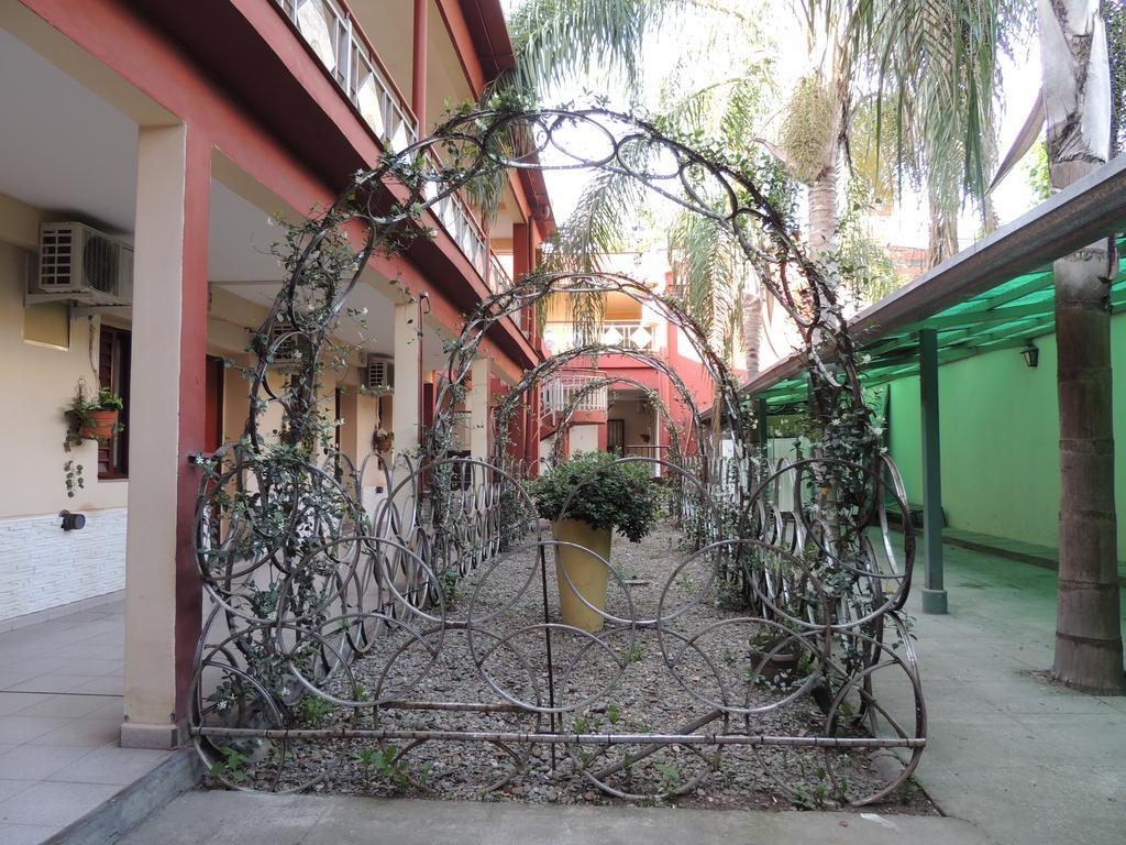 La Pergola Hotel Tucuman San Miguel de Tucumán Buitenkant foto